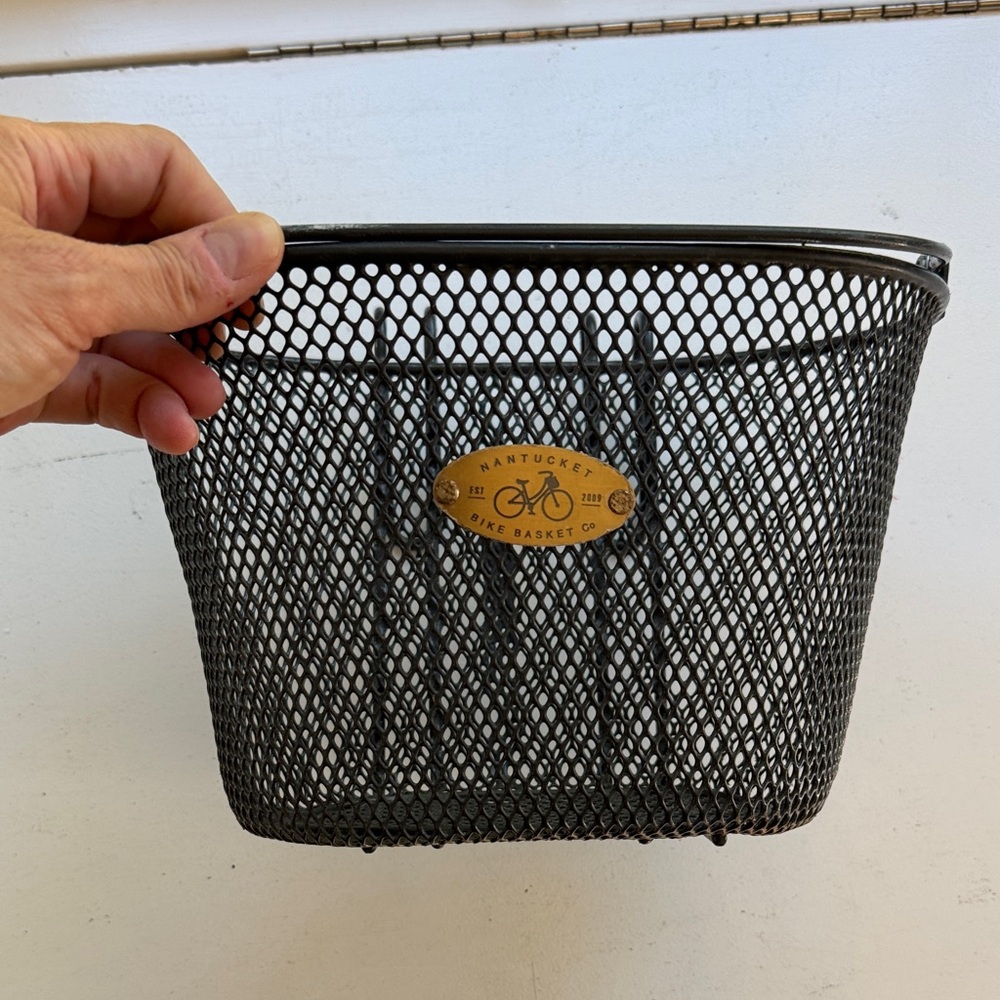 Nantucket kids bike basket